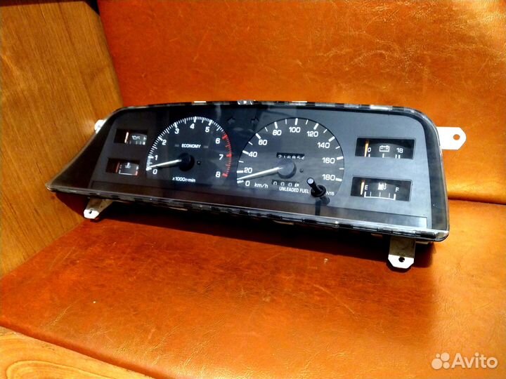 Щиток приборов Toyota Surf 4Runner