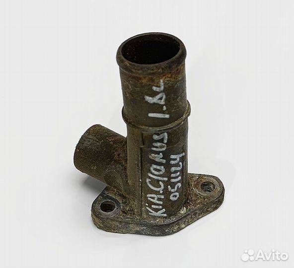 Фланец охлаждения Kia Clarus 1.8