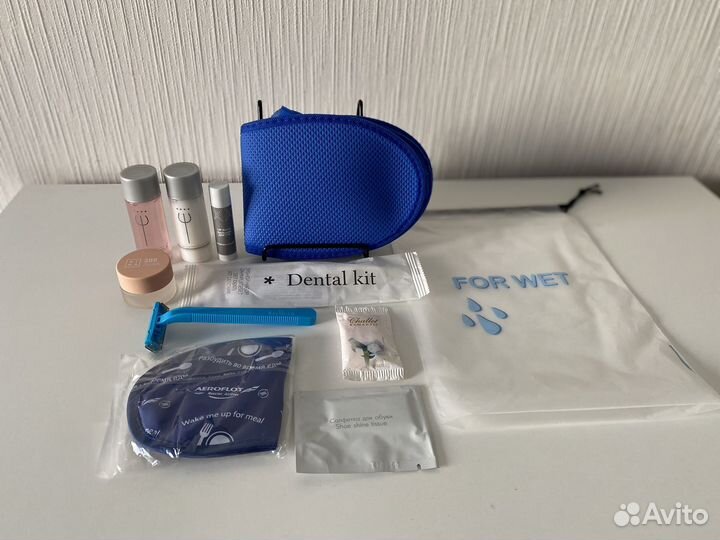 Дорожный набор в косметичке