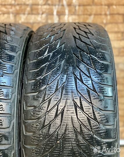 Nokian Tyres Hakkapeliitta R2 235/50 R18