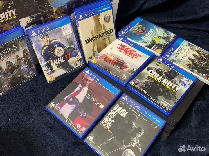 Sony PS4 pro 1tb,имеются 2 джостика версия 8.03