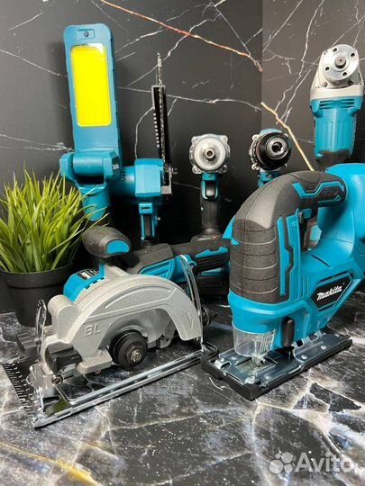 Набор Makita 8в1 аккумуляторный новый