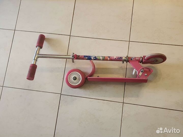 Самокат детский трехколесный