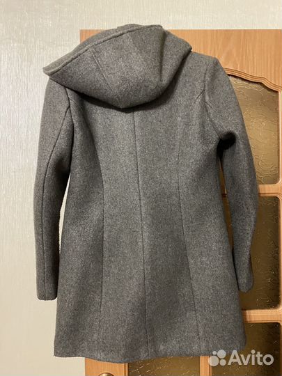 Пальто женско и куртка зимняя, жилетка,дождивик