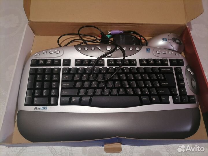 Беспроводная клавиатура и мышь A4 tech