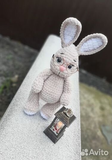 Вязаные игрушки зайка
