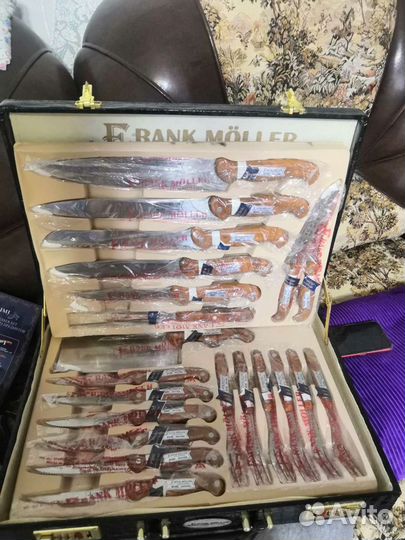 Набор ножей, сока выжималка