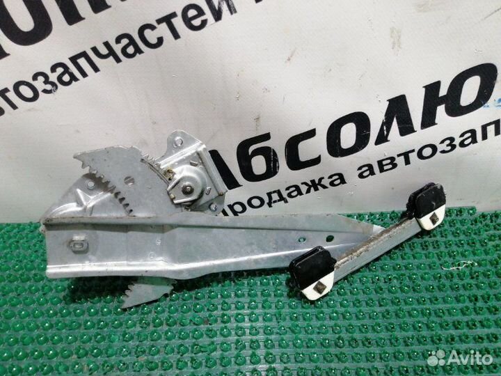 Стеклоподъемник двери задний правый Land Rover