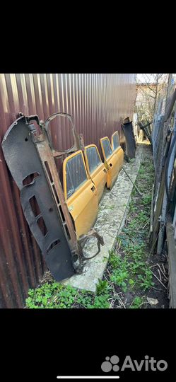 Двери москвич 2140