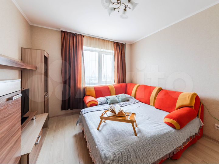 1-к. квартира, 38 м², 17/25 эт.