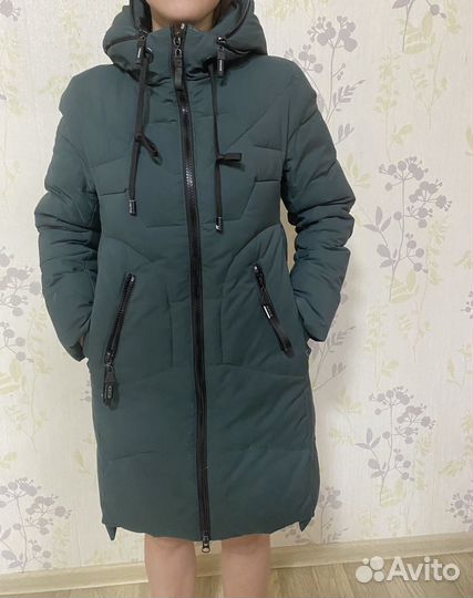 Пальто женское зимнее L