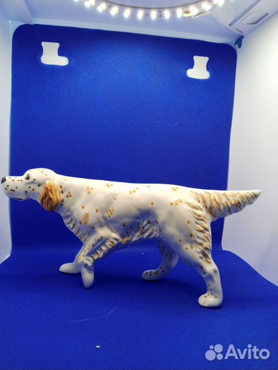 Фарфоровые статуэтки собак