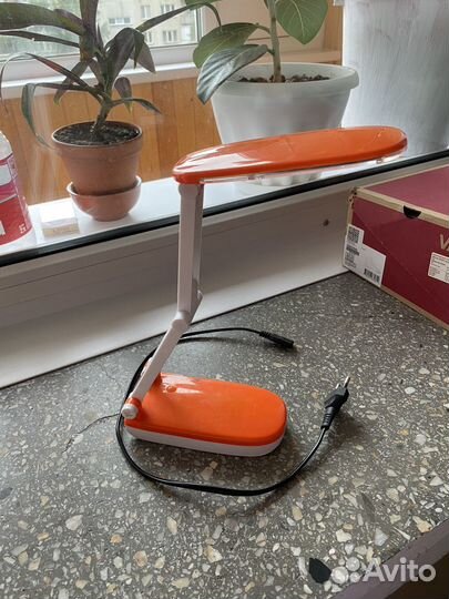 Светильник портативный (рабочий)