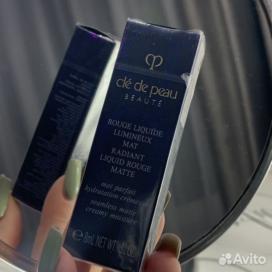 Жидкая помада с матовым покрытием CLÉ DE peau