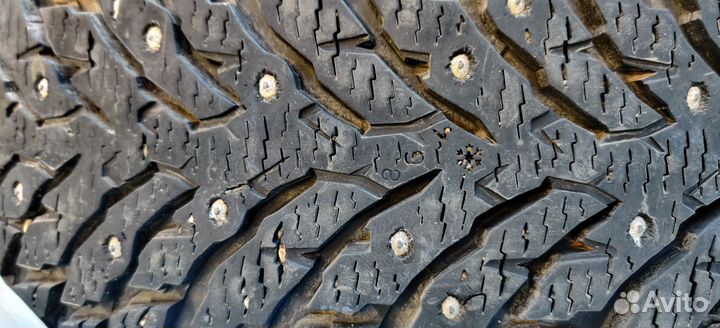 Nokian Tyres Hakkapeliitta 9 235/55 R17