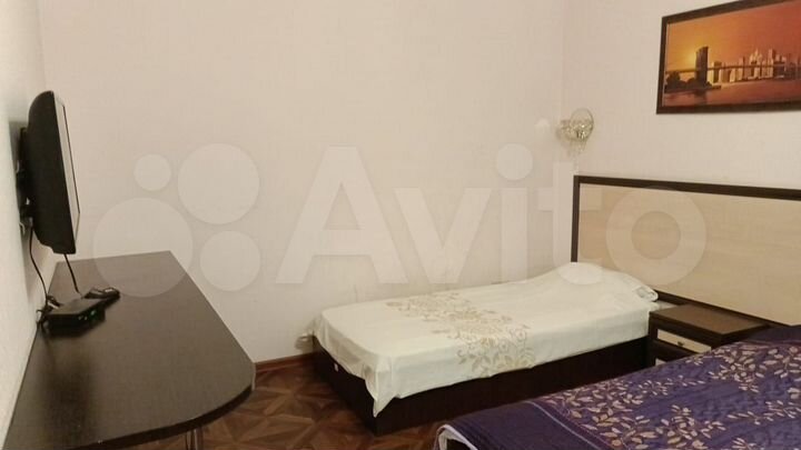 Комната 44 м², 1/3 эт.