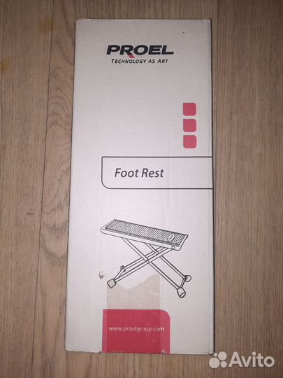 Камертон гармонический,поставка под ногу гитариста