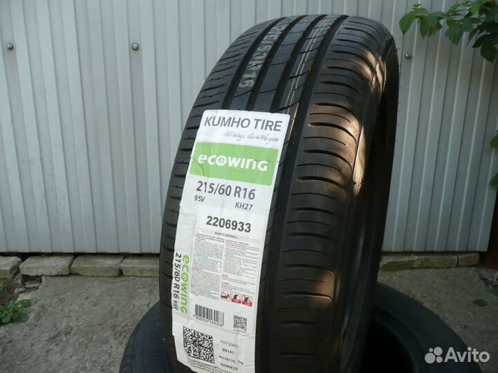Kumho Ecowing ES01 KH27 215/60 R16 95V