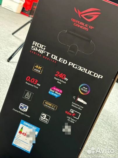 Монитор Asus ROG Swift 4K oled 2024 (PG32ucdp)