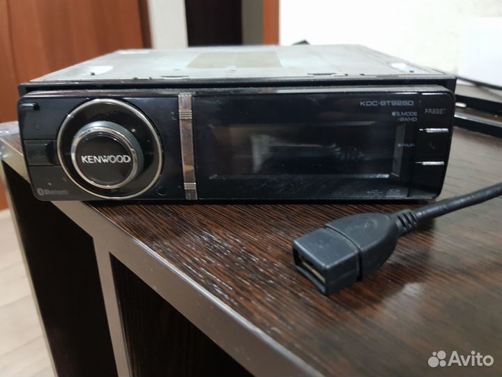 Продам процессорную магнитолу Kenwood KDC-BT92SD