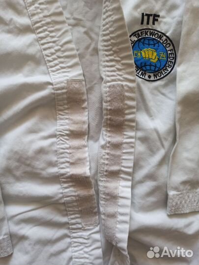 Костюм для тхэквондо