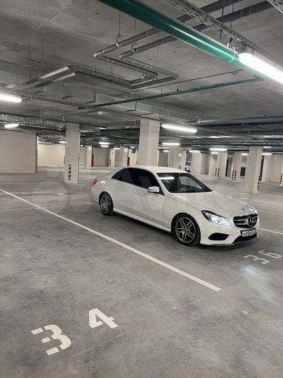 Машиноместо, > 30 м²