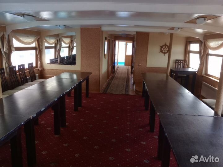 Аренда теплохода