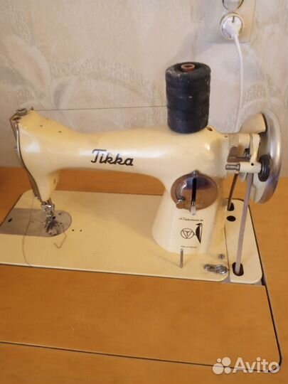 Швейная машина tikka