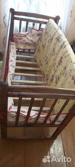 Кроватка люлька маятником