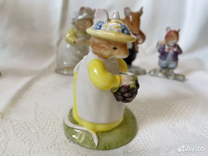 Фигурки ежевичная поляна