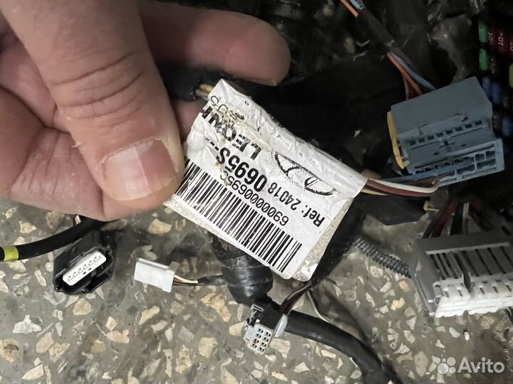 Проводка салона LADA Xray коса проводки X-Ray 2016