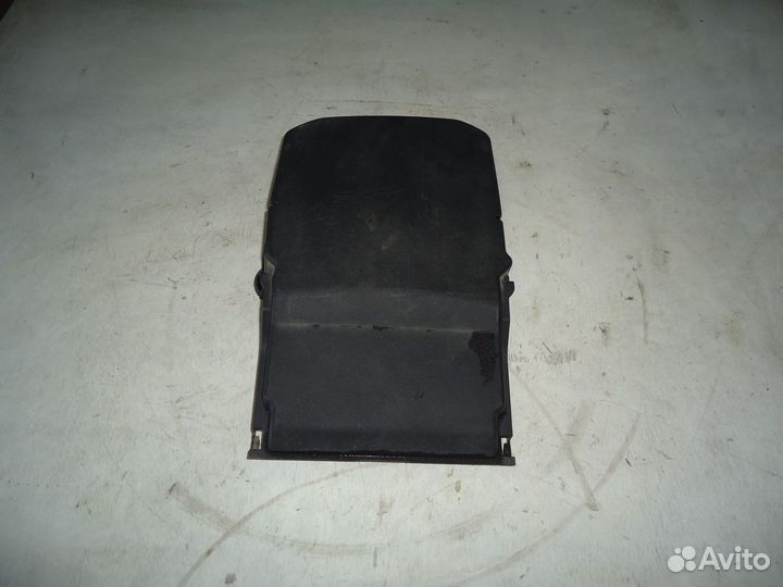 Крышка аккумулятора Форд Фокус 2 1,8 Ford Focus 2