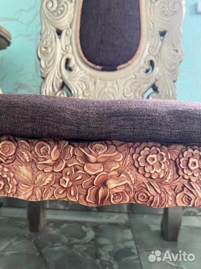 Столик для игры в шахматы