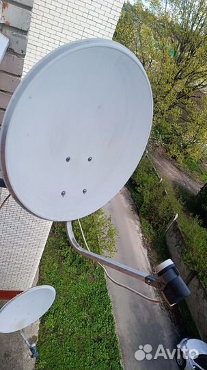Антенна спутниковая