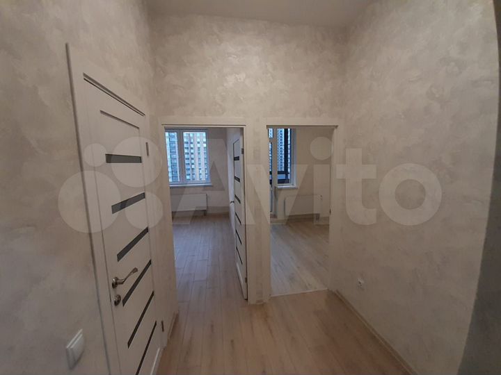 1-к. квартира, 33,3 м², 8/12 эт.