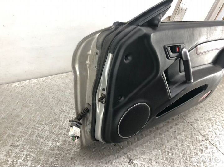 Дверь передняя правая Hyundai Coupe 2.0 I 2006