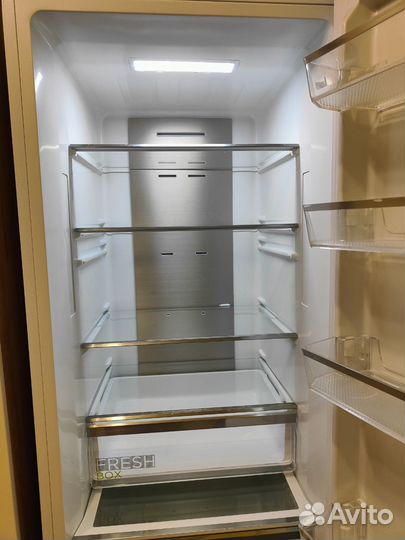 Холодильник Midea