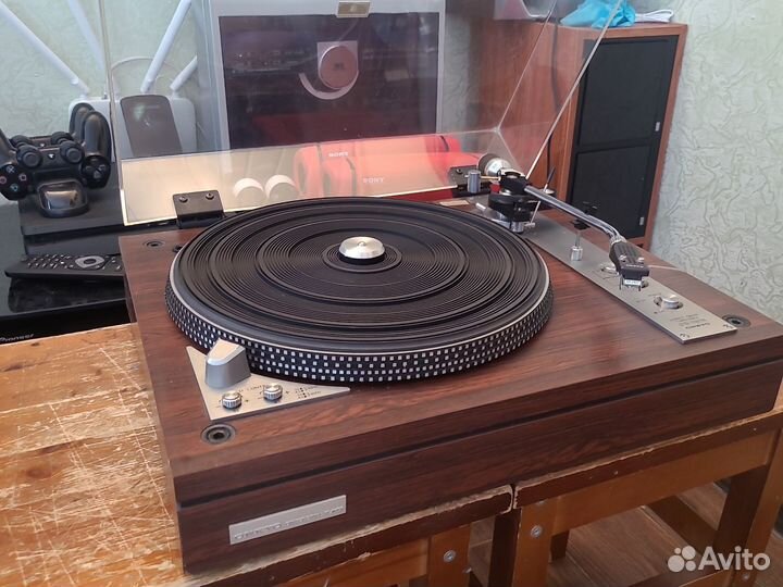Проигрыватель винила onkyo