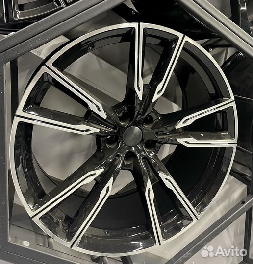 Диски bmw g05 g06 g07 x5 x6 x3 x4 r21 5x112