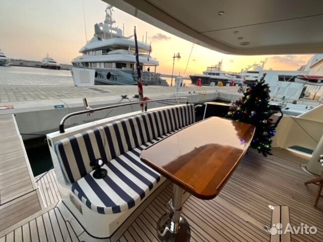 Моторная яхта DE Alm Delfino 60