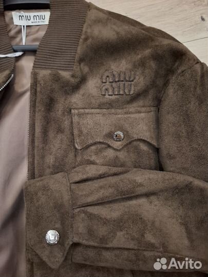 Бомбер женский