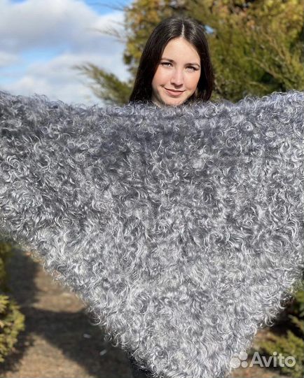 Пуховая косынка кудрявая Козий пух