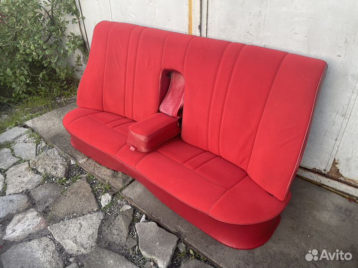 Малиновый салон ваз 2106 полный комплект