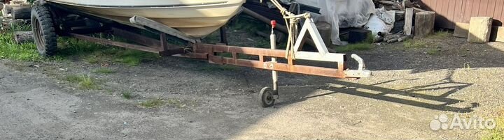 Лодочный прицеп