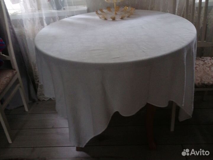 Стол обеденный круглый
