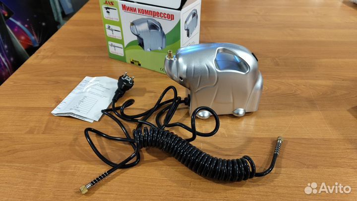 Мини компрессор JAS 1204 + аэрограф JAS 1138