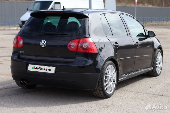 Volkswagen Golf GTI 2.0 МТ, 2004, 97 000 км