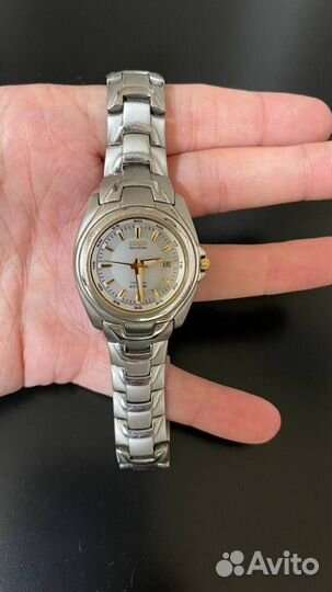 Часы женские Citizen Eco Drive