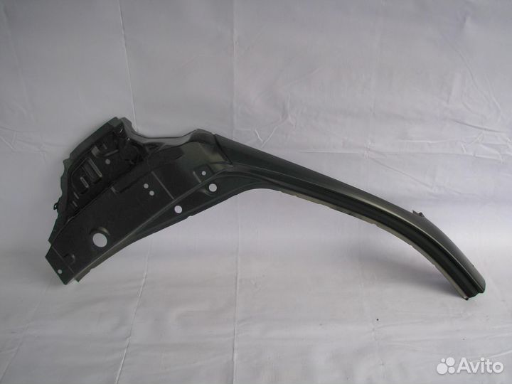 Toyota Fortuner 2 стойка кузова передняя левая