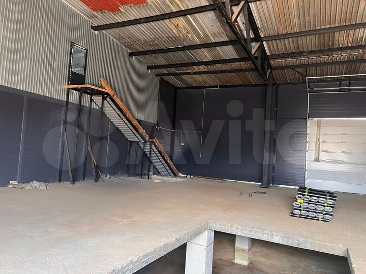 Сдам складское помещение, 1100 м²